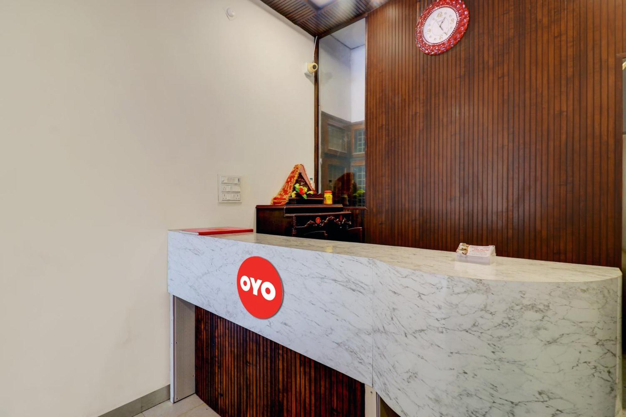 Hotel O Om Pushp Residency Mathura Exterior photo