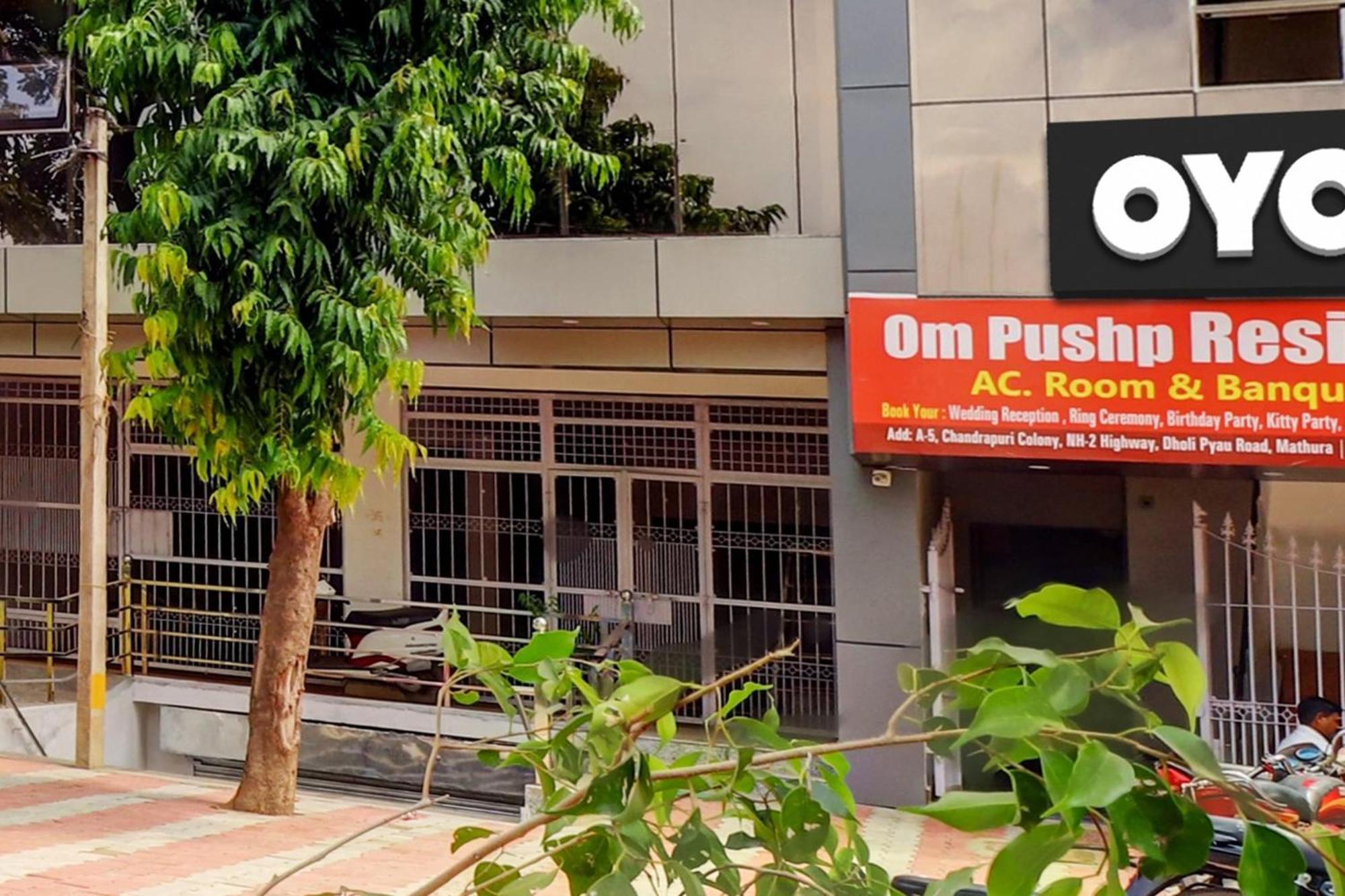 Hotel O Om Pushp Residency Mathura Exterior photo